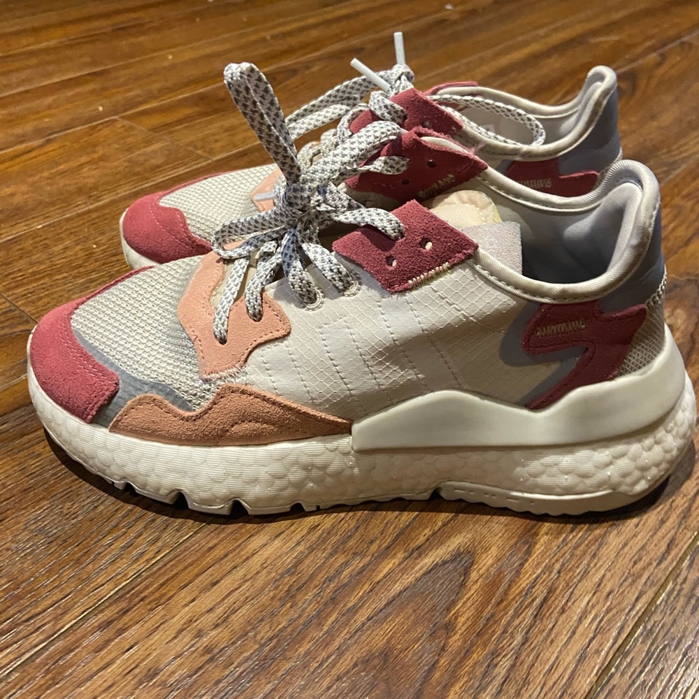 Adidas Sneakers